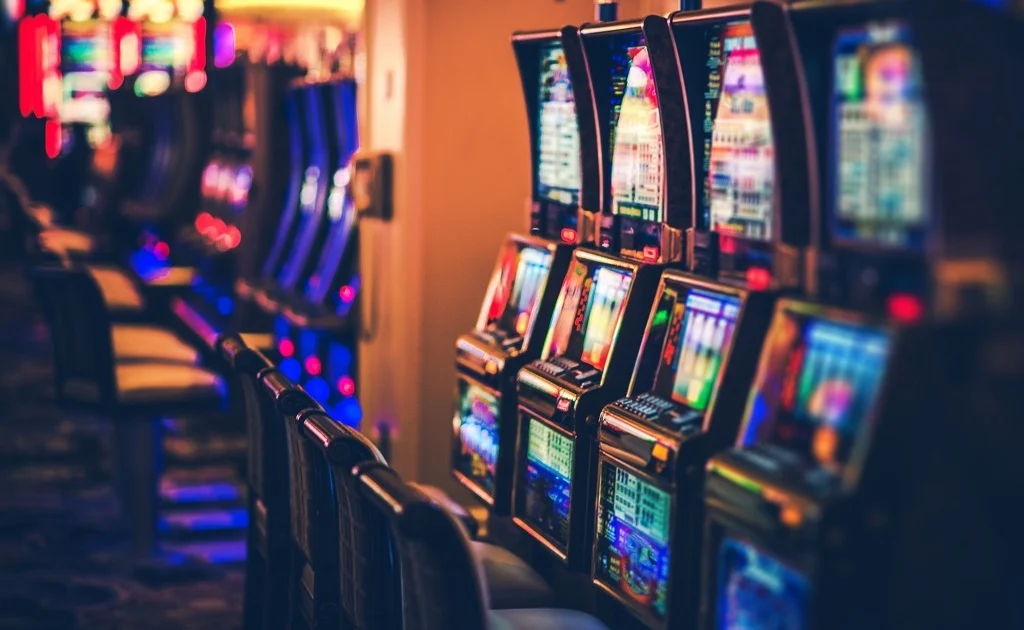 Những Loại Biểu Tượng Thường Xuất Hiện Trong Slot Game